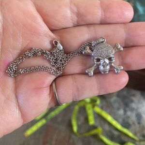 Silver Skull Pendant Necklace